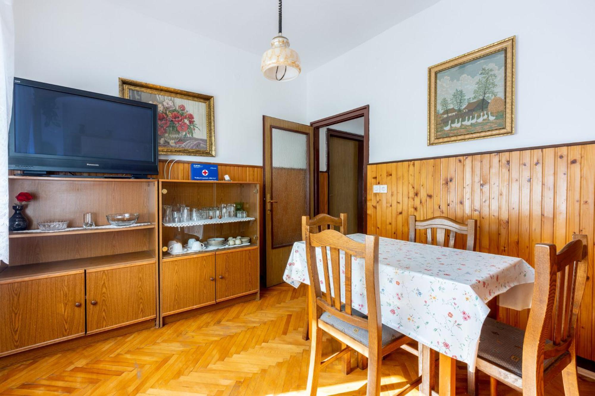 Srebrnjak Dramalj Buitenkant foto