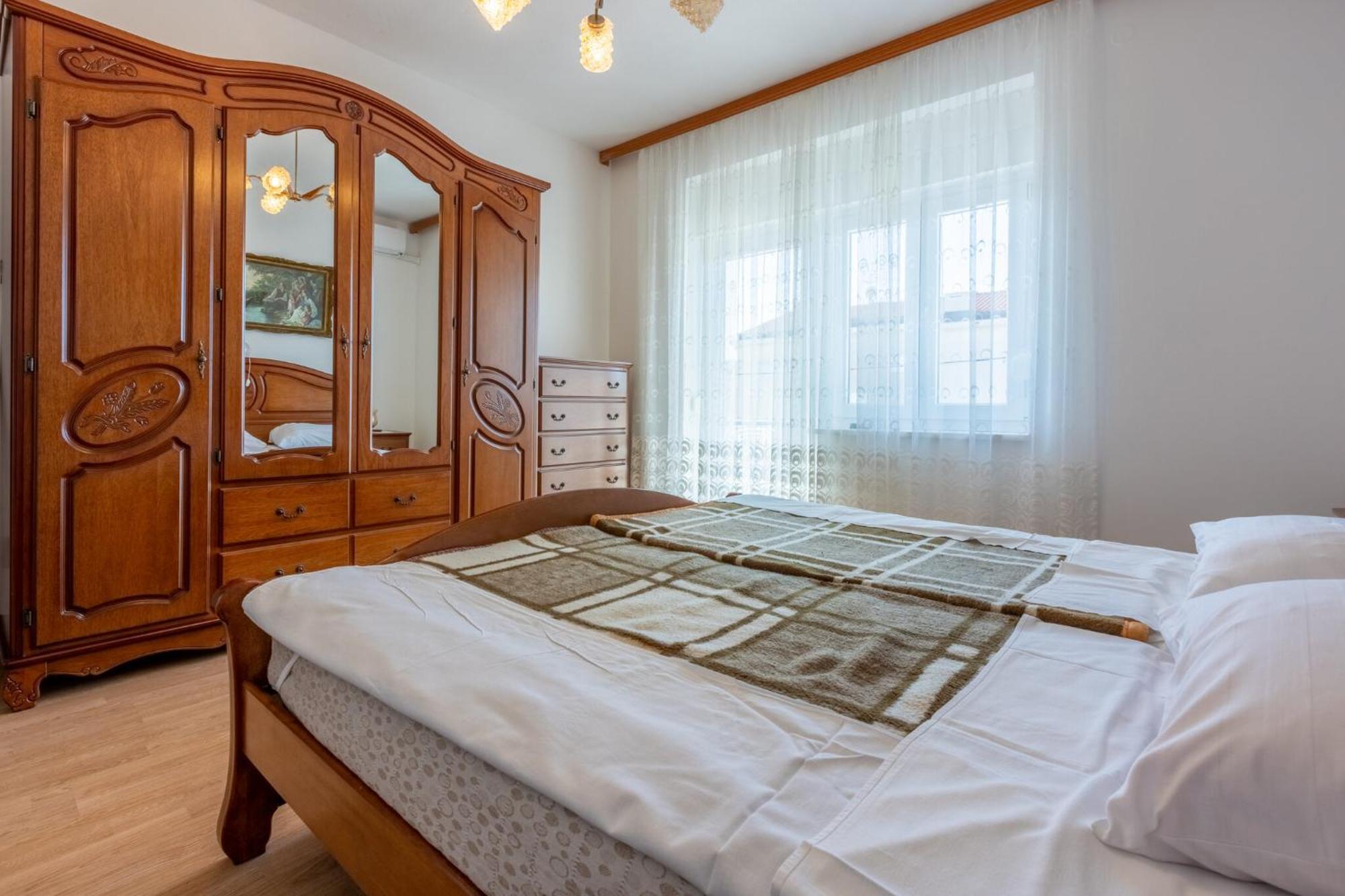 Srebrnjak Dramalj Buitenkant foto
